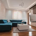 La Collina Apartment